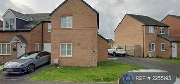 2 bedroom semi-detached house