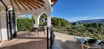 Casa adosada en venta en Les Fonts - Els Molins