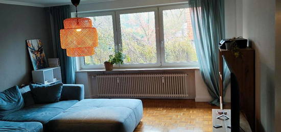 TAUSCHWOHNUNG ) Tausche eine 3 - Zimmer-  Wohnung  ( Sülldorf)