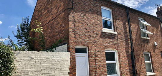 3 bedroom semi-detached house