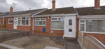 Bungalow to rent in Gleneagles Crescent, Birches Head, Stoke-On-Trent ST1