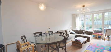 3 bedroom flat to rent