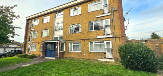 2 bedroom ground floor flat