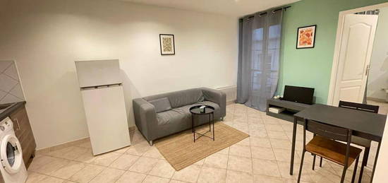 APPARTEMENT T2 MEUBLE JOLIETTE - REPUBLIQUE