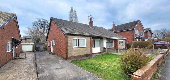 Bungalow to rent in Green Drive, Fulwood, Preston PR2