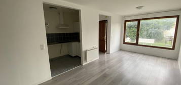 Appartement  à louer, 2 pièces, 1 chambre, 41 m²