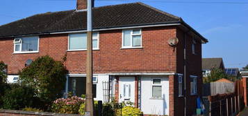 3 bed semi-detached house for sale