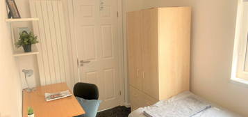 Room to rent in Arnold Road, Southampton SO17