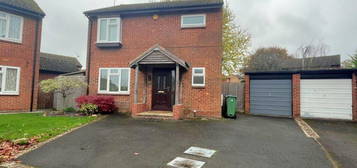 3 bedroom detached house