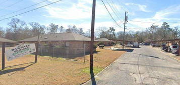 1203 E 5th Ave, Oakdale, LA 71463