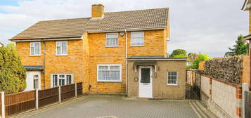 2 bed semi-detached house for sale