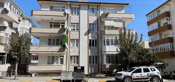 AY GRUP'dan SITKI YIRCALI CADDESİ ÜZERİ 3+1 KİRALIK DAİRE