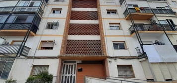 Piso en venta en C/ Prades, 14, Torreforta