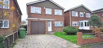 5 bedroom detached house to rent