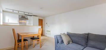 1 bedroom flat