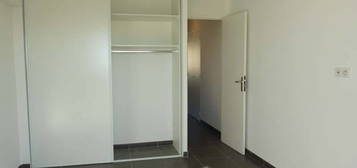 Appartement  à louer, 3 pièces, 2 chambres, 76 m²