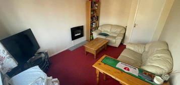 2 bedroom house share