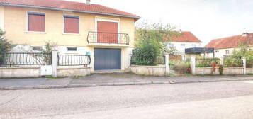 Maison à vendre 65 m², 2 chambres, garage et jardin