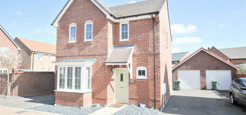 3 bedroom detached house