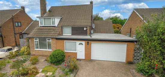 3 bed detached house for sale