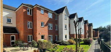 Flat for sale in Flat 64, Coachman Court, 35 Ashingdon Road, Rochford, Essex SS4