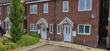 3 bedroom semi-detached house