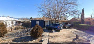 1810 LA Veta Dr NE, Albuquerque, NM 87110