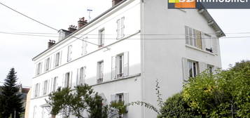 Vente maison 585 m²