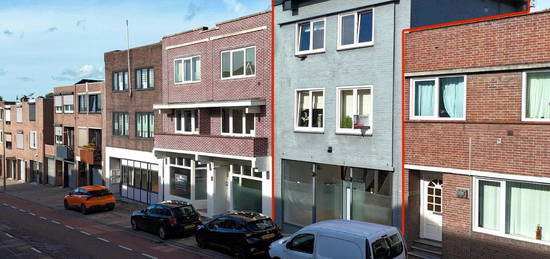 Kouvenderstraat 211