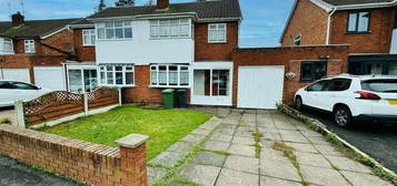 3 bedroom semi-detached house for sale