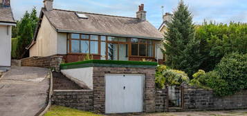 2 bed detached bungalow for sale