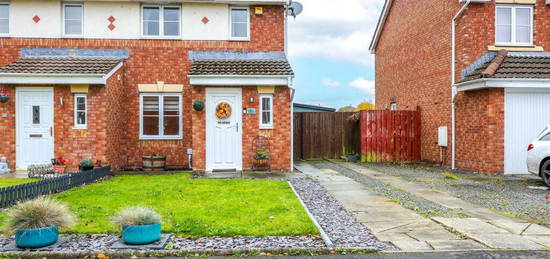 2 bedroom semi-detached house for sale