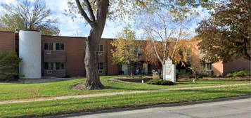 524 S  Main Ave #2, Sioux Center, IA 51250