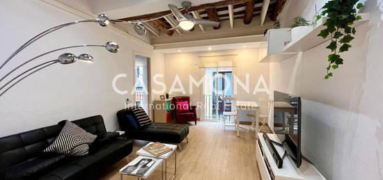 Apartamento de alquiler en Carrer de Sant Jacint, Sant Pere, Sta. Caterina i la Ribera