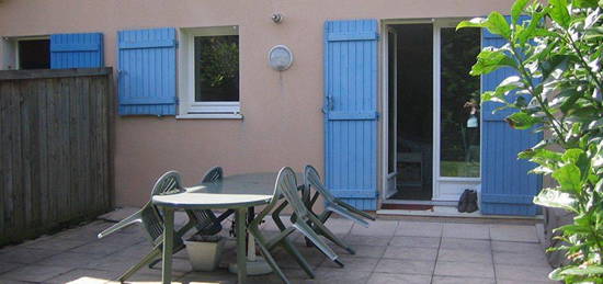 Loue Bourg en Bresse T4 duplex avec jardin, garage, cave, parking