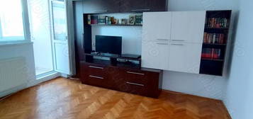 Apartament ultra-central, Brăilei BR4, renovat, izolat termic, Etaj 4   11 cu ascensor