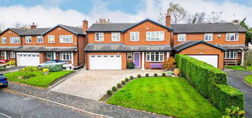 5 bedroom detached house for sale