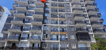 AYAŞTA ULTRA LÜKS FULL DONANIMLI HAVUZLU HAMAMLI SAUNALI DAİRE