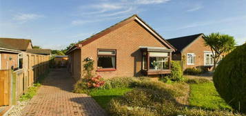 2 bedroom detached house for sale