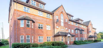 Flat for sale in The Spinnakers, Aigburth, Liverpool L19