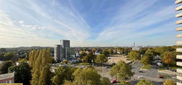 MODERNE STADTOASE MIT TRAUMHAFTEM AUSBLICK!