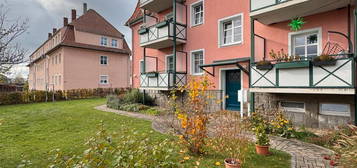 3 Raum Wohnung mit Balkon und Dachboden