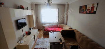 KAYIŞDAĞI ŞENOL SOKAKTA 1+1 FULL EŞYALI BALKONLU KİRALIK DAİRE