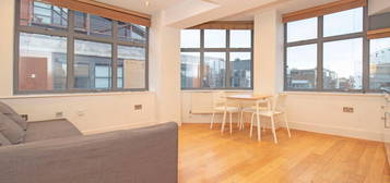 Flat to rent in Curtain Road, Shoreditch EC2A