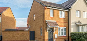 2 bedroom semi-detached house for sale