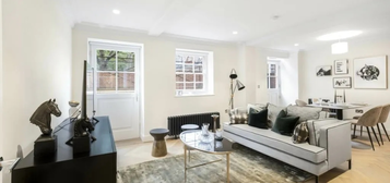 Flat to rent in Maynard House, Kidderpore Avenue, Hampstead NW3