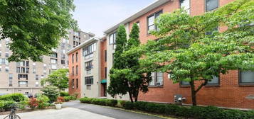 8 Juniper St #17, Brookline, MA 02445