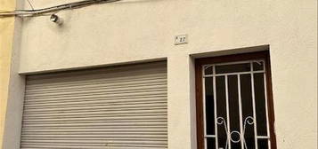 Piso en venta en De Baix, Riudecols