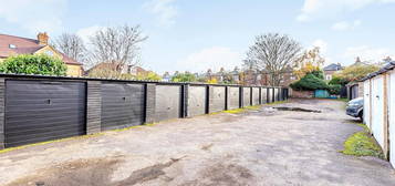 Parking/garage to rent in Alexandra Road, Windsor SL4