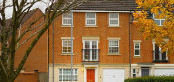 End terrace house to rent in Haddon Way, Loughborough LE11